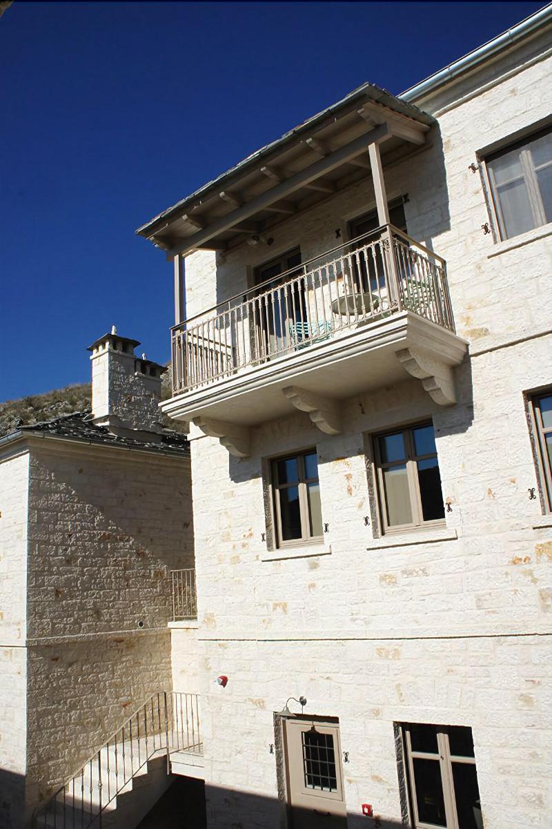 Haones Suites Ioánina Exterior foto