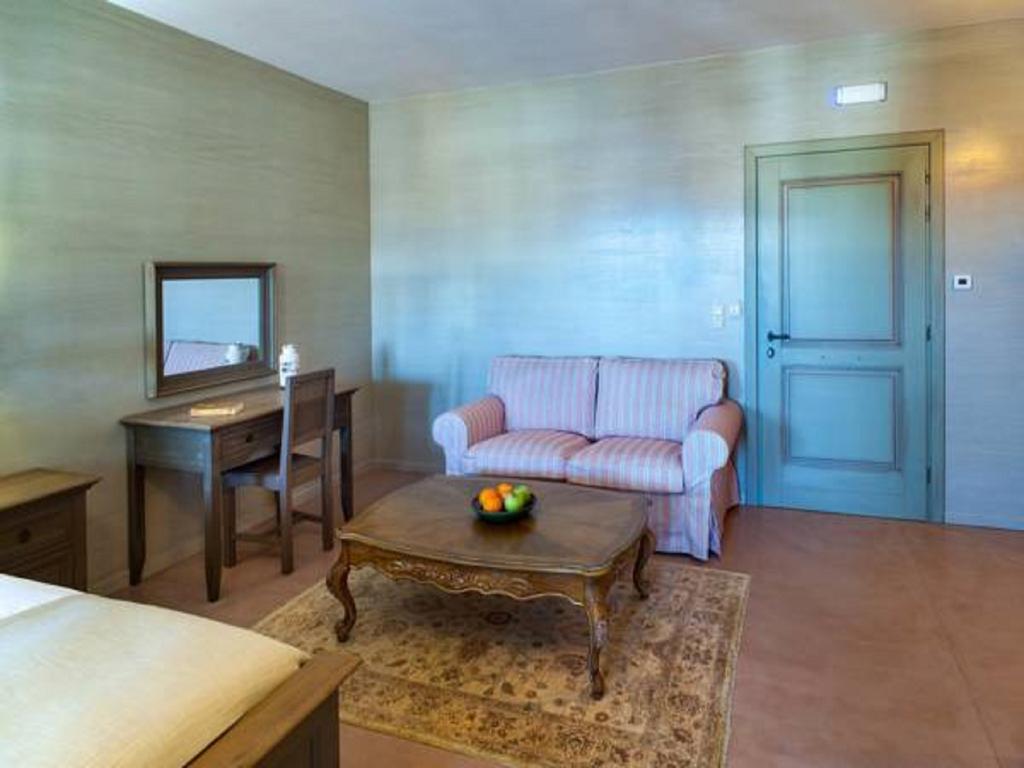 Haones Suites Ioánina Habitación foto