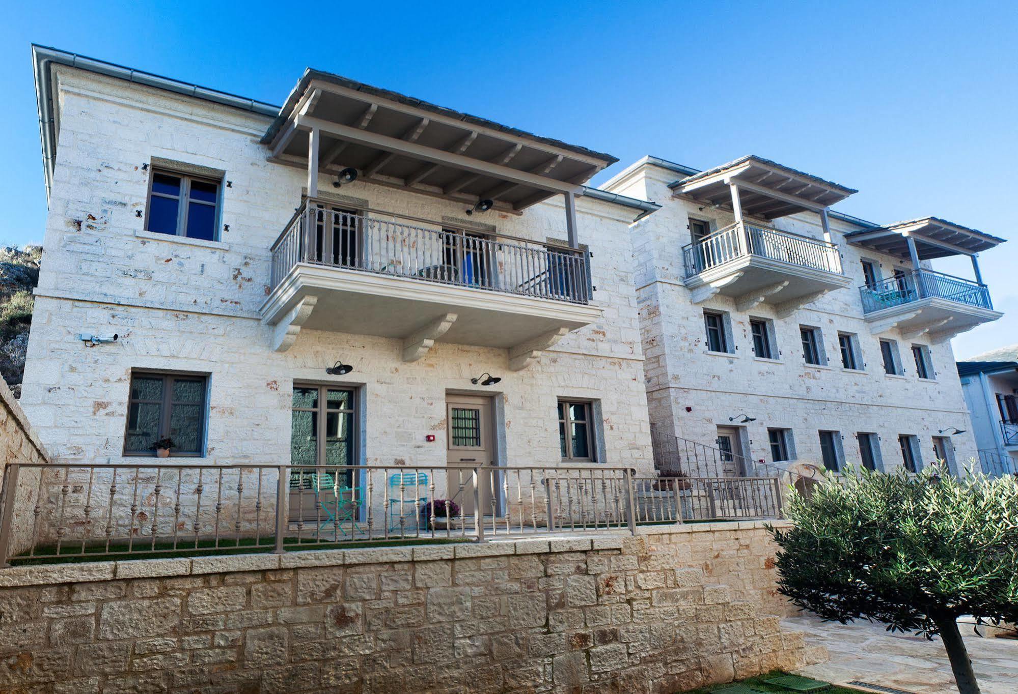 Haones Suites Ioánina Exterior foto